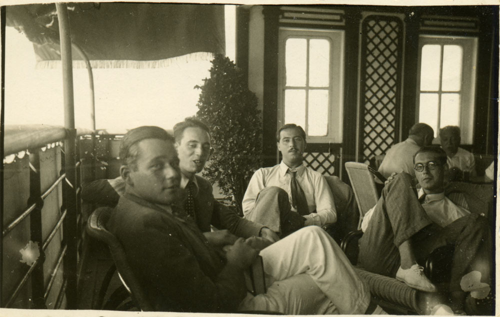 32. Left to right: J. Vicens Vives, S. Sobrequés, G. Díaz-Plaja, and E. Valentí Fiol.