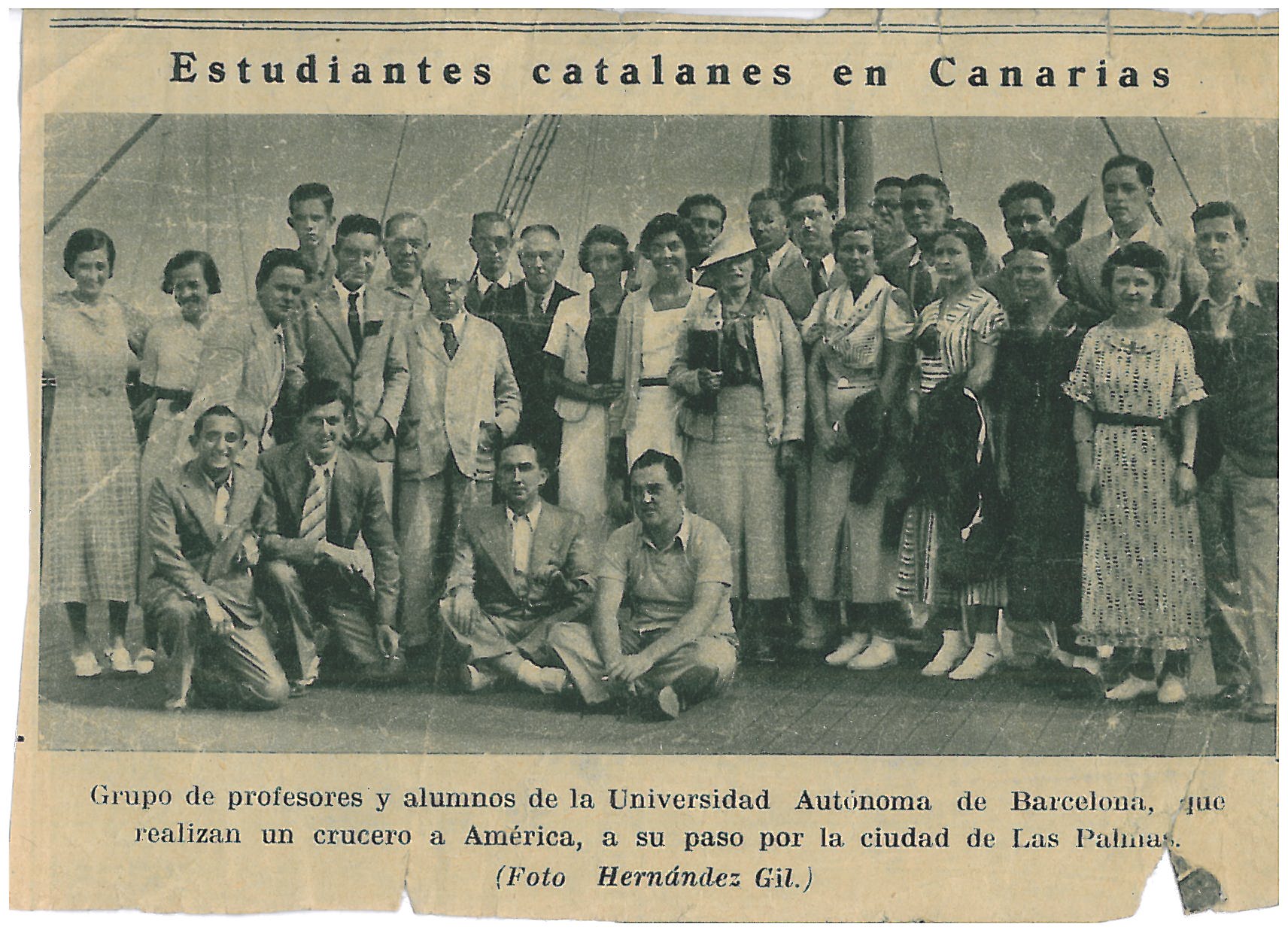 61. The local press publishes the students' visit to Las Palmas de Gran Canaria.