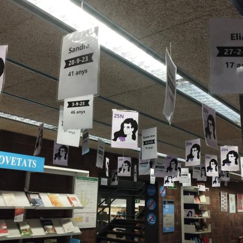 Cartells per visibilitzar la violència de gènere al CRAI Biblioteca d’Economia i Empresa