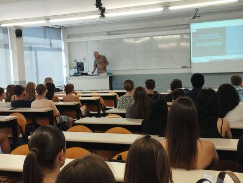 El CRAI Biblioteca d'Economia i Empresa participa en el Seminari Curs de Transició de Batxillerat a la Universitat