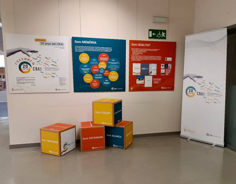 Exposició 20 anys del CRAI UB, al CRAI Biblioteca de Filosofia, Geografia i Història