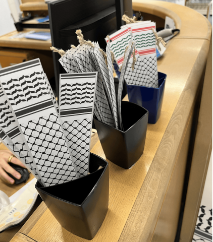 Campanya solidària amb Gaza al CRAI Biblioteca del Campus Bellvitge