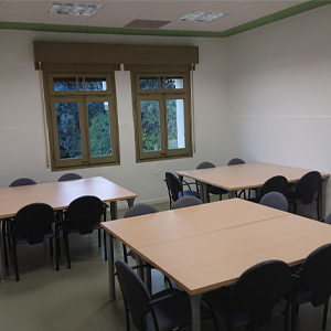 Nova sala de treball en grup al CRAI Biblioteca de Farmàcia i Ciències de l'Alimentació, Campus Torribera