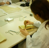 Gravat un vídeo del Taller de Restauració per a una exposició al Museu d'Història de Catalunya