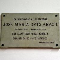 Exposició bibliogràfica sobre José Maria Orts Aracil