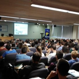 Gran èxit de participació a la Jornada ACS on Campus a la Facultat de Química