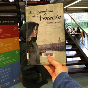 Un any de #BookFaceFriday al CRAI Biblioteca del Campus Bellvitge 