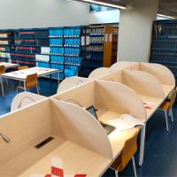 Nous cubicles de treball individual al CRAI Biblioteca de Física i Química