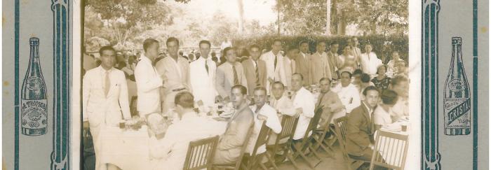 81. Los viajeros, muy elegantes, en el banquete ofrecido por las Sociedades  Españolas en Cuba.